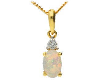 18ct Yellow Gold Opal & Diamond Fancy Pendant