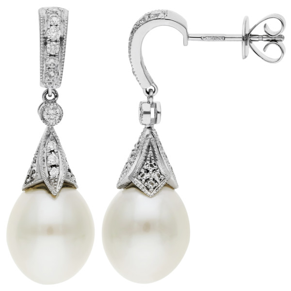 18ct White Gold Diamond & Pearl Drop Earrings