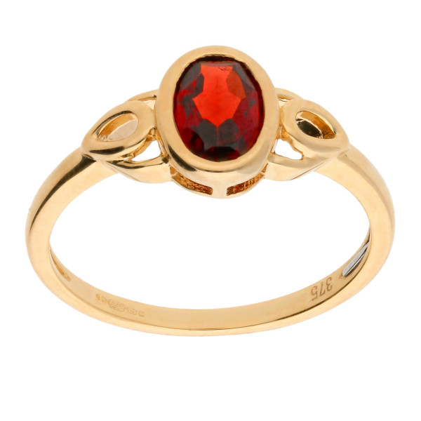 9ct Gold Garnet Celtic Dress Ring