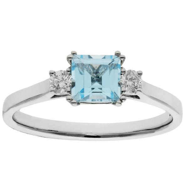 9ct White Gold 0.75ct Topaz Three Stone Ring